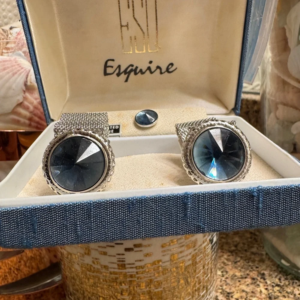 Vintage ESQ Esquire Silver and Blue Cufflinks tie‎ tac set
